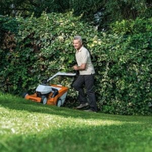 STIHL RMA 448 VC Akku Rasenmäher Body - AP System – Bild 2