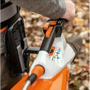 Stihl BGA 200 Akku-Laubbläser BODY mit Komfort-Tragegurt – Bild 4