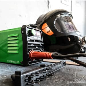 Eggenberg MMA100 Mini Wechselrichter + Climax Schweißhelm + Elektroden 2,5 mm | STARTER-KIT